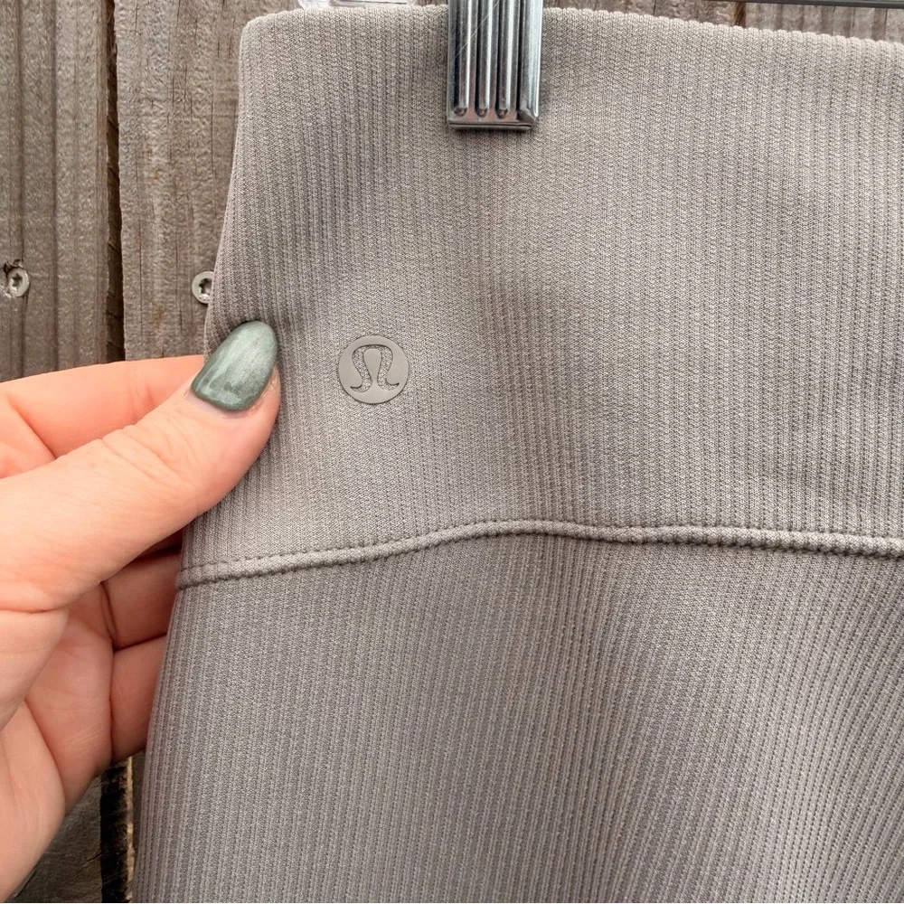 Lululemon Brushed Softstreme Ribbed Zip Flared Pant 32.5